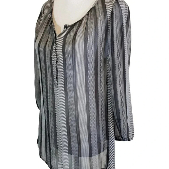 Liz Claiborne‎ M black/white sheer tunic - Picture 1 of 5